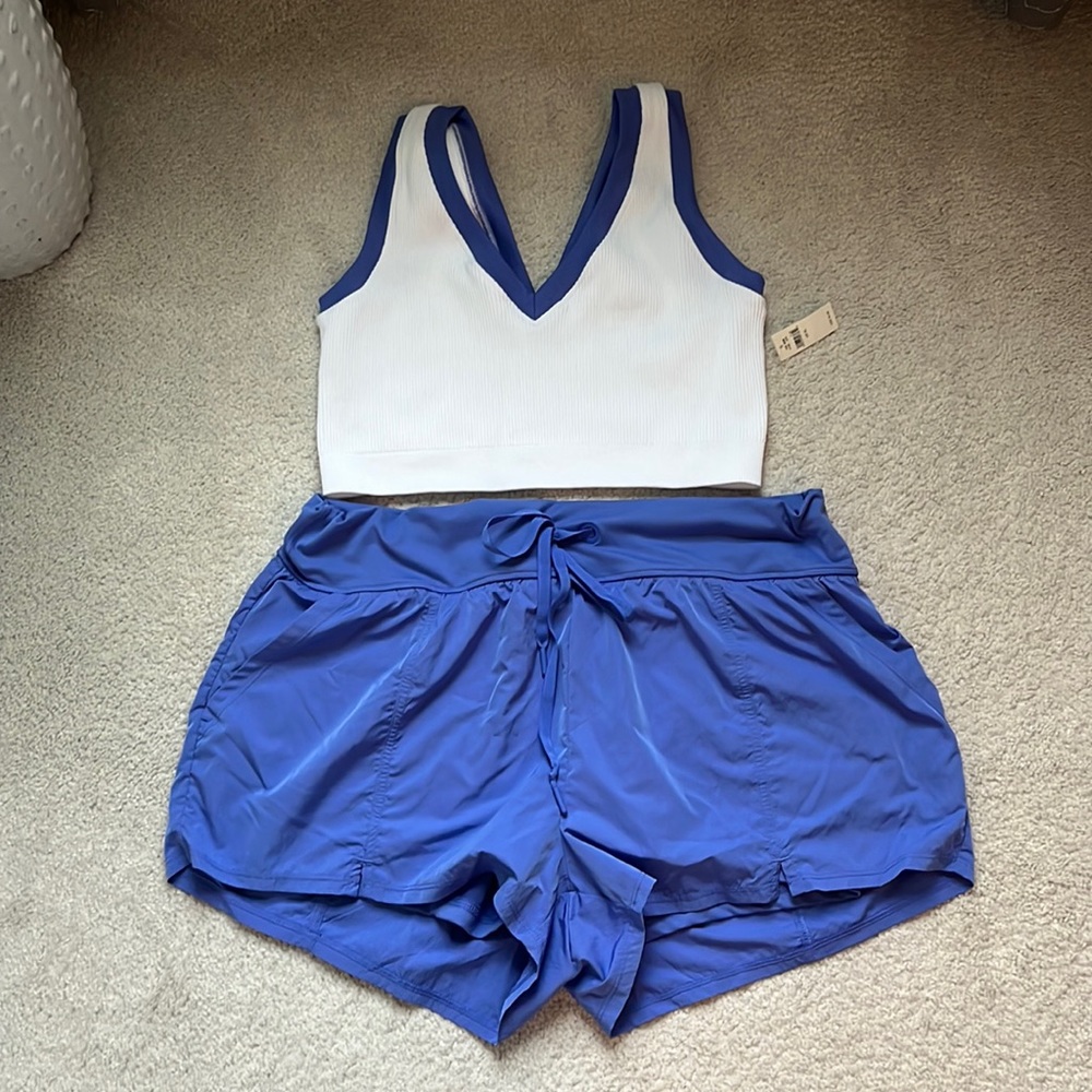 Aerie Short and Sports Bra Set